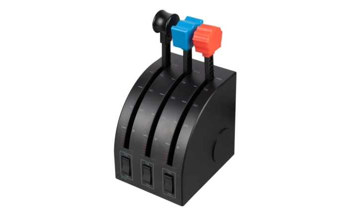 Logitech Yoke 04