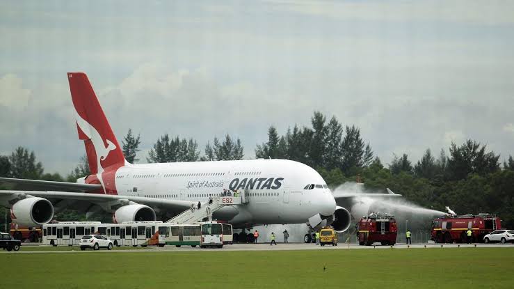 سانحه ایرباس 380 هواپیمایی Qantas